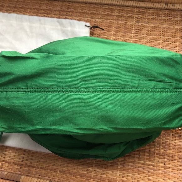 Ann Mashburn Cinch Bag Green Silk Shatung Crossbody Chain NWT - Picture 8 of 9